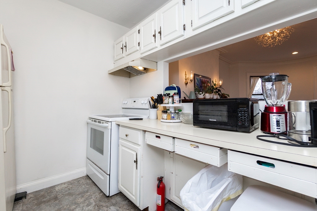 2 bed, 1 bath apartment for rent at 209 W Newton St Unit 3, South End — photo 8 of 23