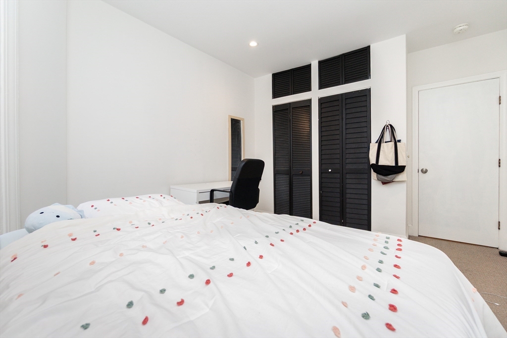 2 bed, 1 bath apartment for rent at 209 W Newton St Unit 3, South End — photo 14 of 23