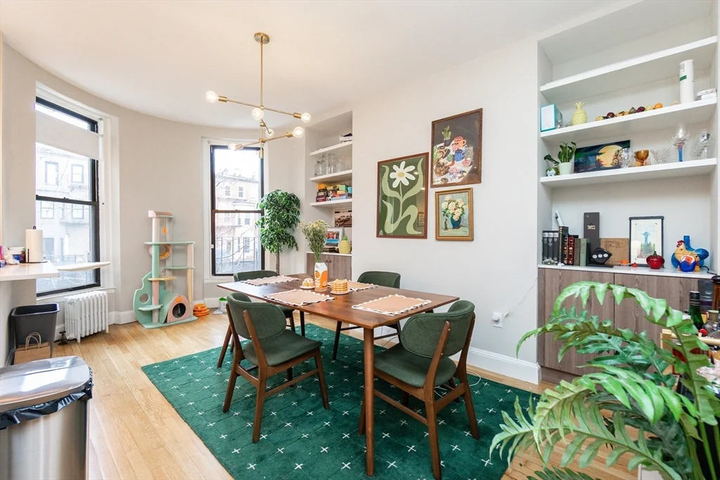2 bed, 2 bath apartment for rent at 209 W Newton Unit 2, Back Bay — photo 1 of 26