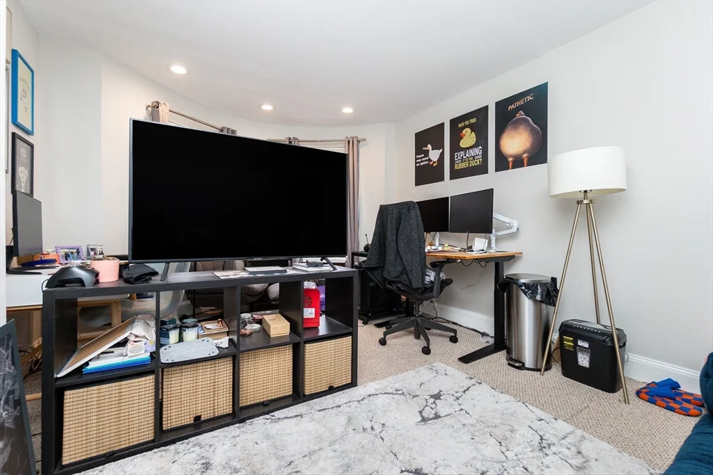 2 bed, 2 bath apartment for rent at 209 W Newton Unit 2, Back Bay — photo 17 of 26