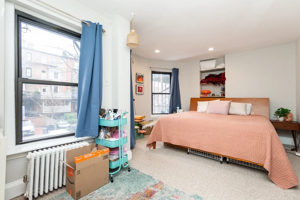 2 bed, 2 bath apartment for rent at 209 W Newton Unit 2, Back Bay — photo 15 of 26