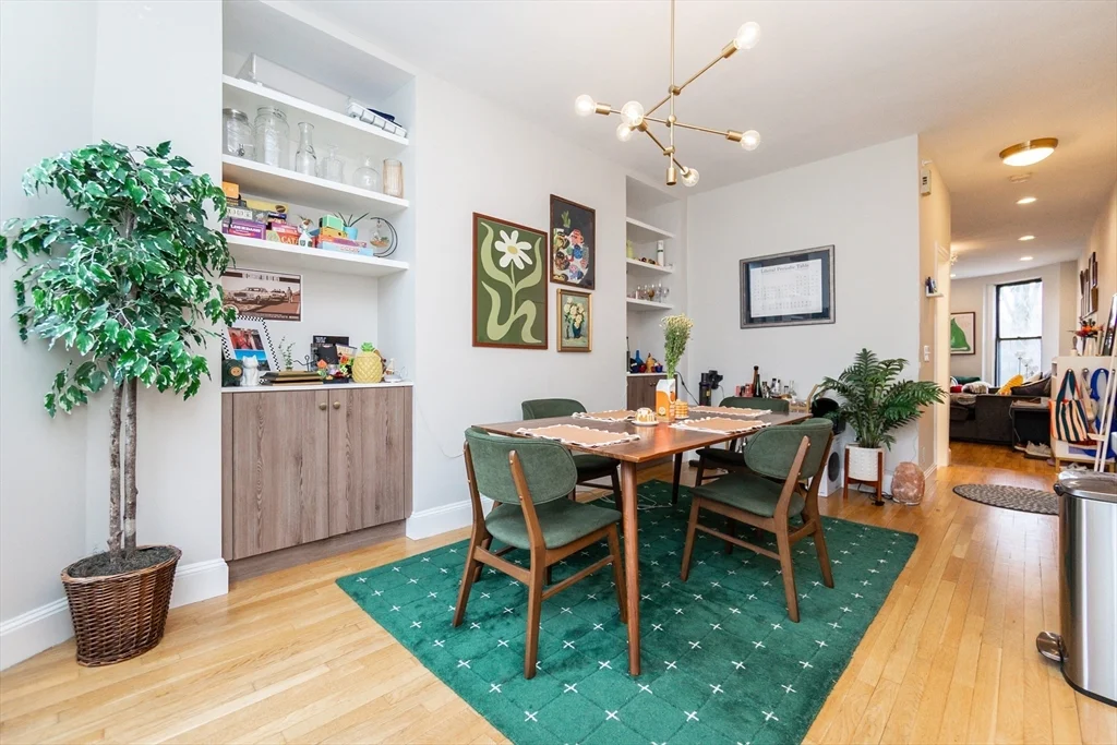 2 bed, 2 bath apartment for rent at 209 W Newton Unit 2, Back Bay — photo 7 of 26