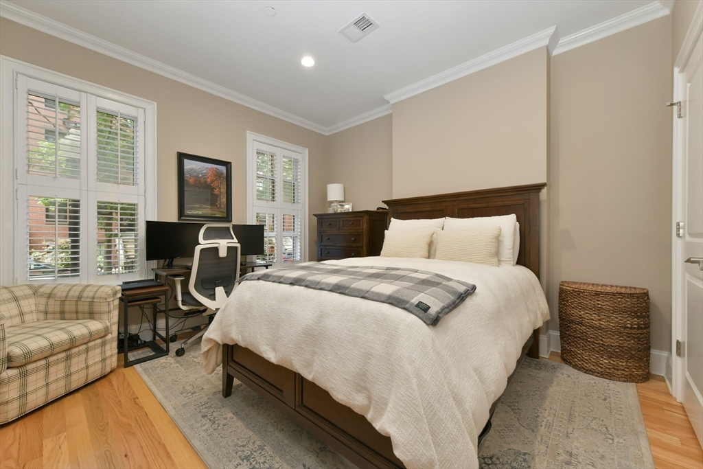 1 bed, 1 bath apartment for rent at 209 West Springfield St Unit 2, South End — photo 9 of 16