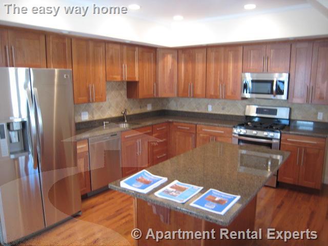 3 bed, 1 bath apartment for rent at 20A Dartmouth St, Winter Hill — photo 2 of 13