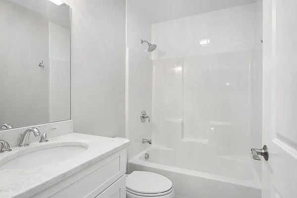 3 bed, 2 bath apartment for rent at 20B Hawthorne Unit 20B, Roxbury — photo 5 of 10