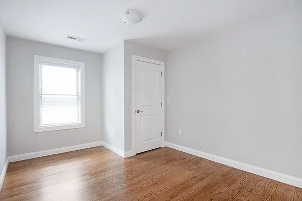 3 bed, 2 bath apartment for rent at 20B Hawthorne Unit 20B, Roxbury — photo 6 of 10