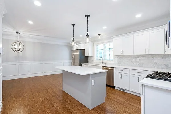3 bed, 2 bath apartment for rent at 20B Hawthorne Unit 20B, Roxbury — photo 2 of 10