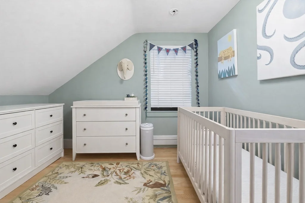 2 bed, 2 bath apartment for rent at 20R Adrian St Unit 20, Ward Two — photo 11 of 14