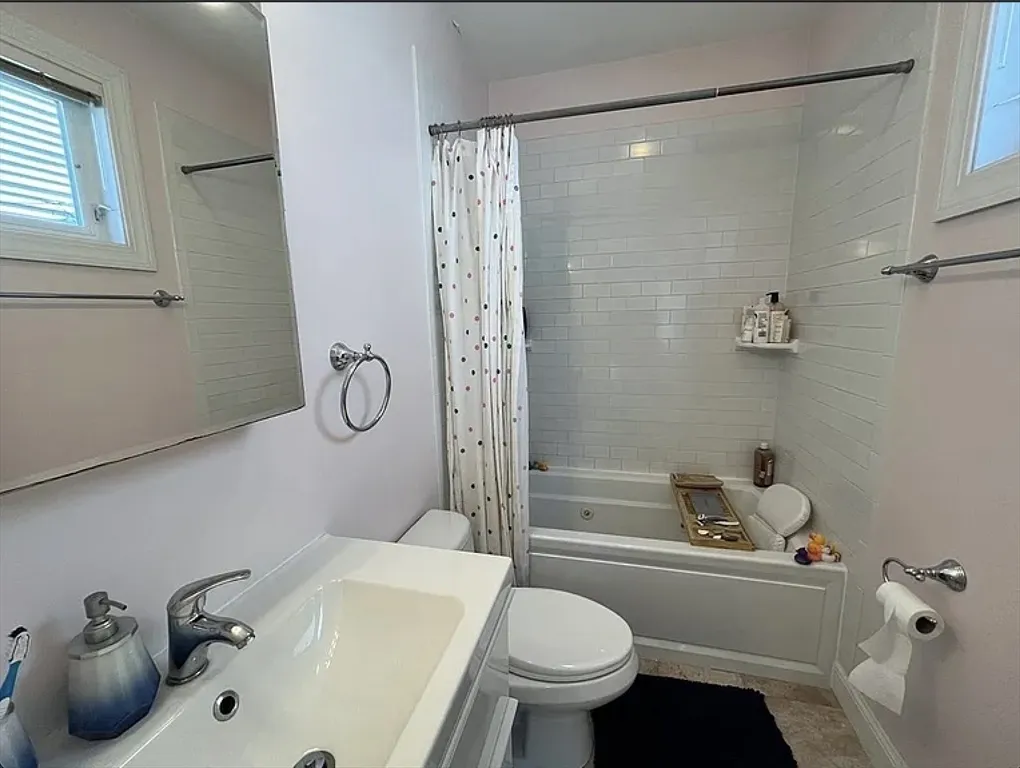 3 bed, 3 bath apartment for rent at 20R Cross St Unit 1, East Somerville — photo 5 of 34