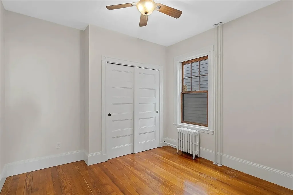 4 bed, 2 bath apartment for rent at 21 1/2 Mount Vernon St Unit 3, Dorchester — photo 9 of 15