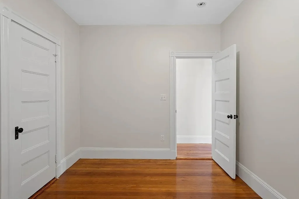 4 bed, 2 bath apartment for rent at 21 1/2 Mount Vernon St Unit 3, Dorchester — photo 12 of 15