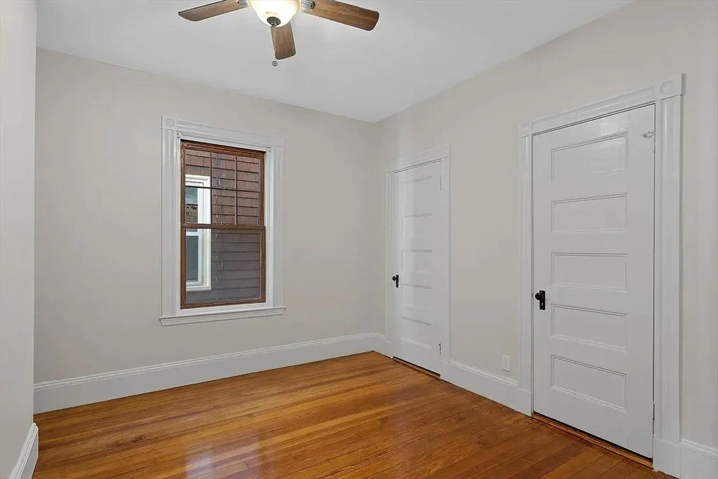 4 bed, 2 bath apartment for rent at 21 1/2 Mount Vernon St Unit 3, Dorchester — photo 11 of 15