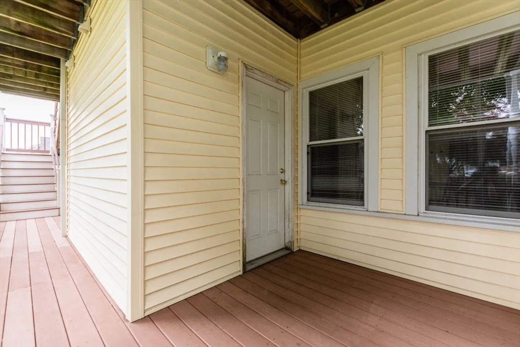 1 bed, 1 bath apartment for rent at 21-1 Spring St Unit 1, Stoneham — photo 16 of 37