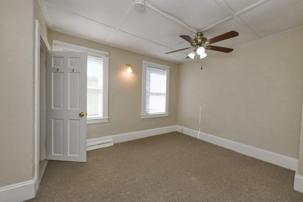 3 bed, 1 bath apartment for rent at 21 12th St Unit 1, Braintree Highlands — photo 17 of 28