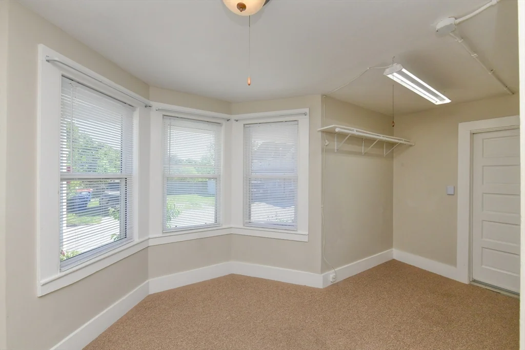 3 bed, 1 bath apartment for rent at 21 12th St Unit 1, Braintree Highlands — photo 22 of 28