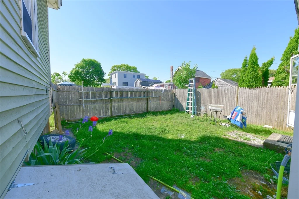 3 bed, 1 bath apartment for rent at 21 12th St Unit 1, Braintree Highlands — photo 27 of 28