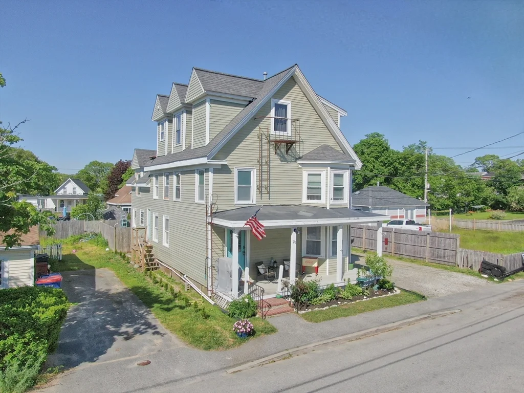 3 bed, 1 bath apartment for rent at 21 12th St Unit 1, Braintree Highlands — photo 25 of 28