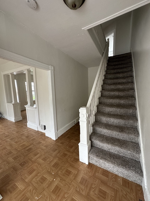 4 bed, 1 bath apartment for rent at 21 18th St Unit 21, Centralville — photo 3 of 26