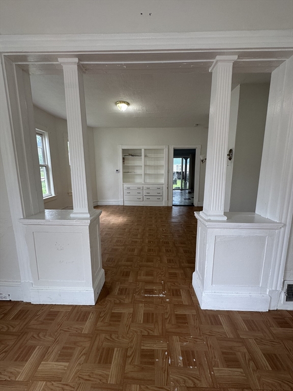 4 bed, 1 bath apartment for rent at 21 18th St Unit 21, Centralville — photo 6 of 26