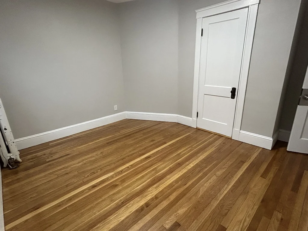 3 bed, 1 bath apartment for rent at 21-21a Carney St Unit 2, Medford — photo 7 of 9