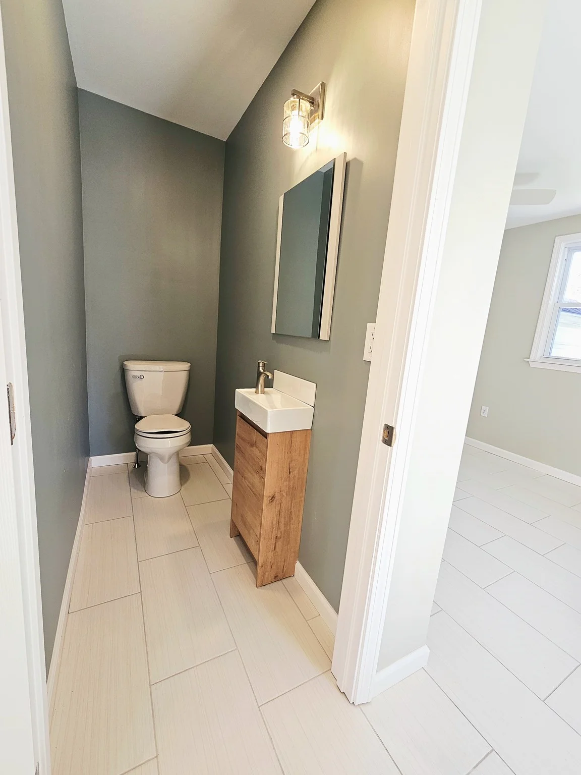 3 bed, 1 bath apartment for rent at 21-23 Arthur St Unit 21, Methuen — photo 9 of 22