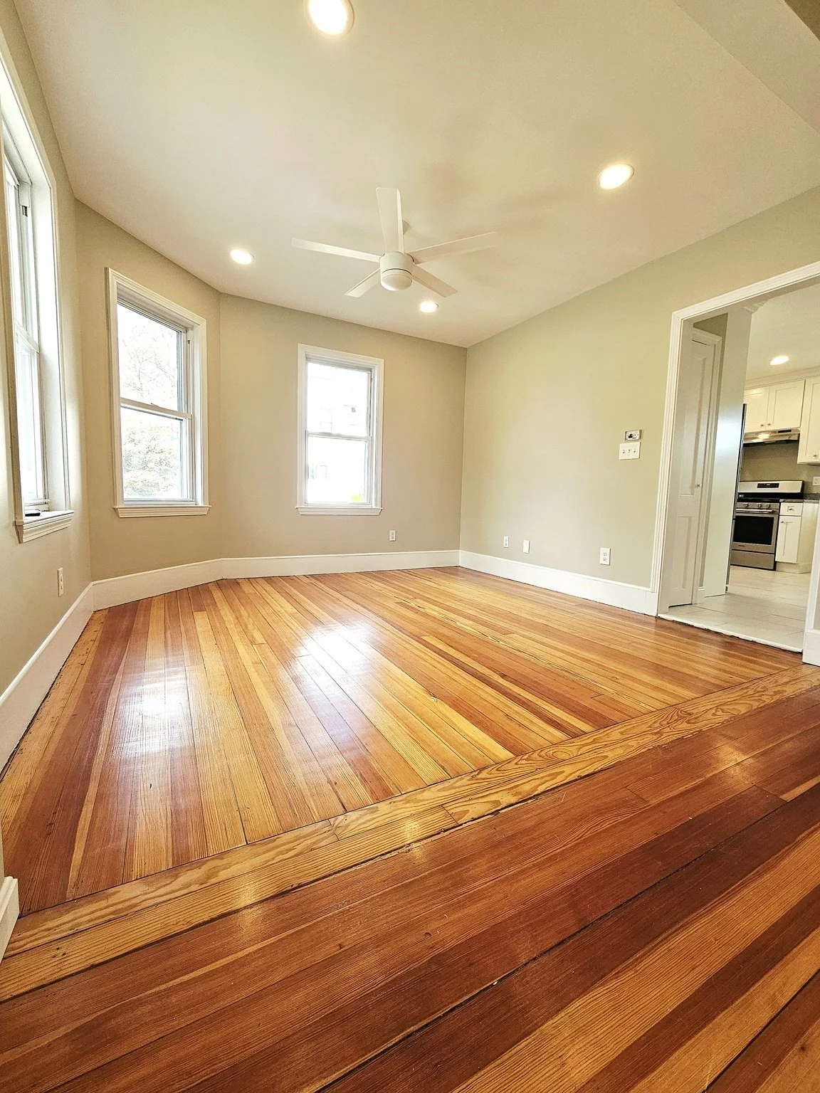 3 bed, 1 bath apartment for rent at 21-23 Arthur St Unit 23, East Methuen — photo 4 of 22