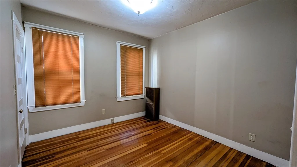 4 bed, 1 bath apartment for rent at 21-23 Fremont St Unit 21, Centralville — photo 6 of 11