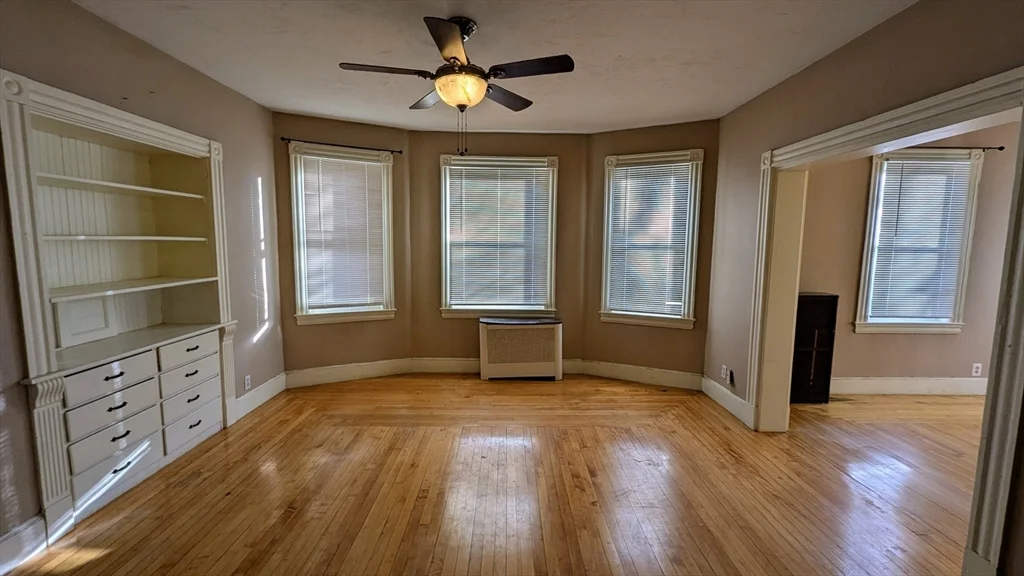4 bed, 1 bath apartment for rent at 21-23 Fremont St Unit 21, Centralville — photo 3 of 11