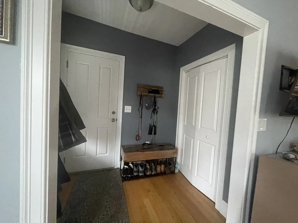 2 bed, 1 bath apartment for rent at 21-23 Marion Rd Unit 2, Belmont — photo 16 of 17