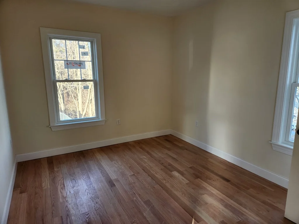 3 bed, 1 bath apartment for rent at 21-23 Pacific St Unit 2, Fitchburg — photo 5 of 8