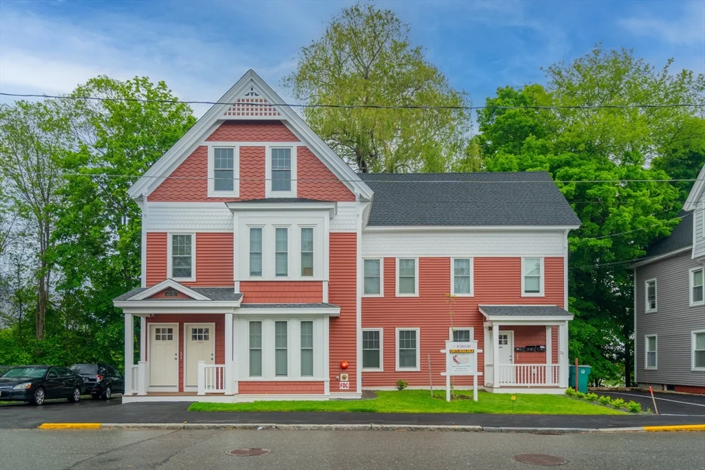 3 bed, 1 bath apartment for rent at 21-23 Pacific St Unit 2, Fitchburg — photo 1 of 8
