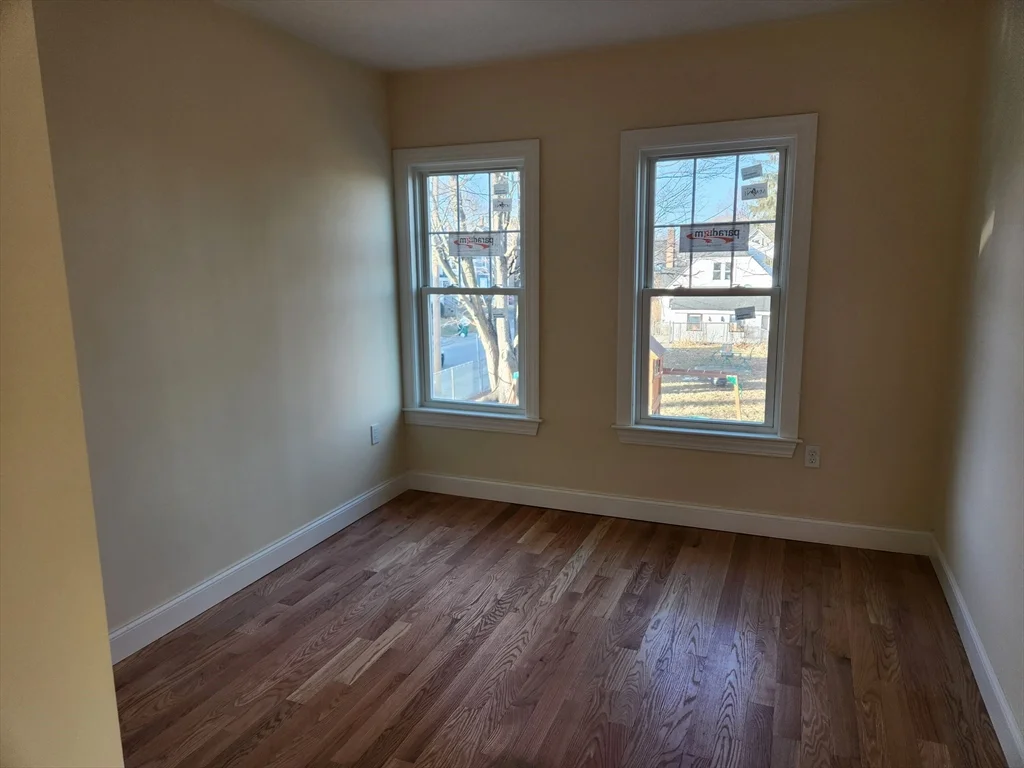 3 bed, 1 bath apartment for rent at 21-23 Pacific St Unit 2, Fitchburg — photo 6 of 8