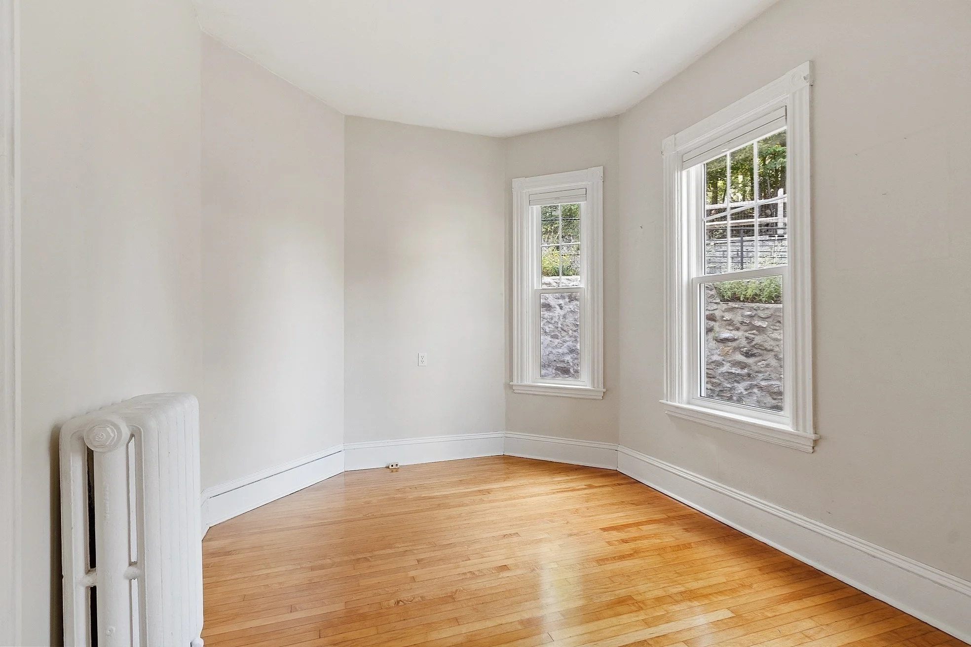 3 bed, 1 bath apartment for rent at 21-23 Summer St Unit 1, Melrose — photo 10 of 23