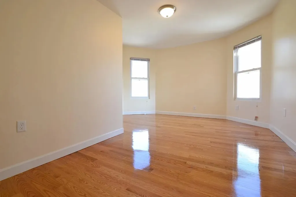 4 bed, 2 bath apartment for rent at 21-23 Weitz St Unit 2, Allston — photo 4 of 10