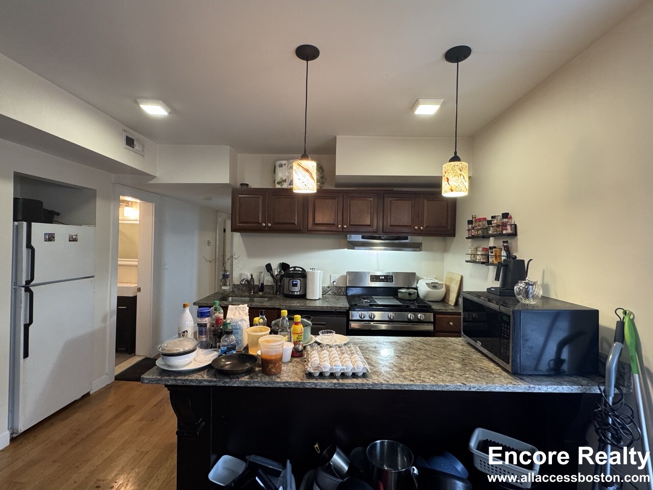 4 bed, 2 bath apartment for rent at 21-23 Weitz St Unit 3, Allston — photo 1 of 15