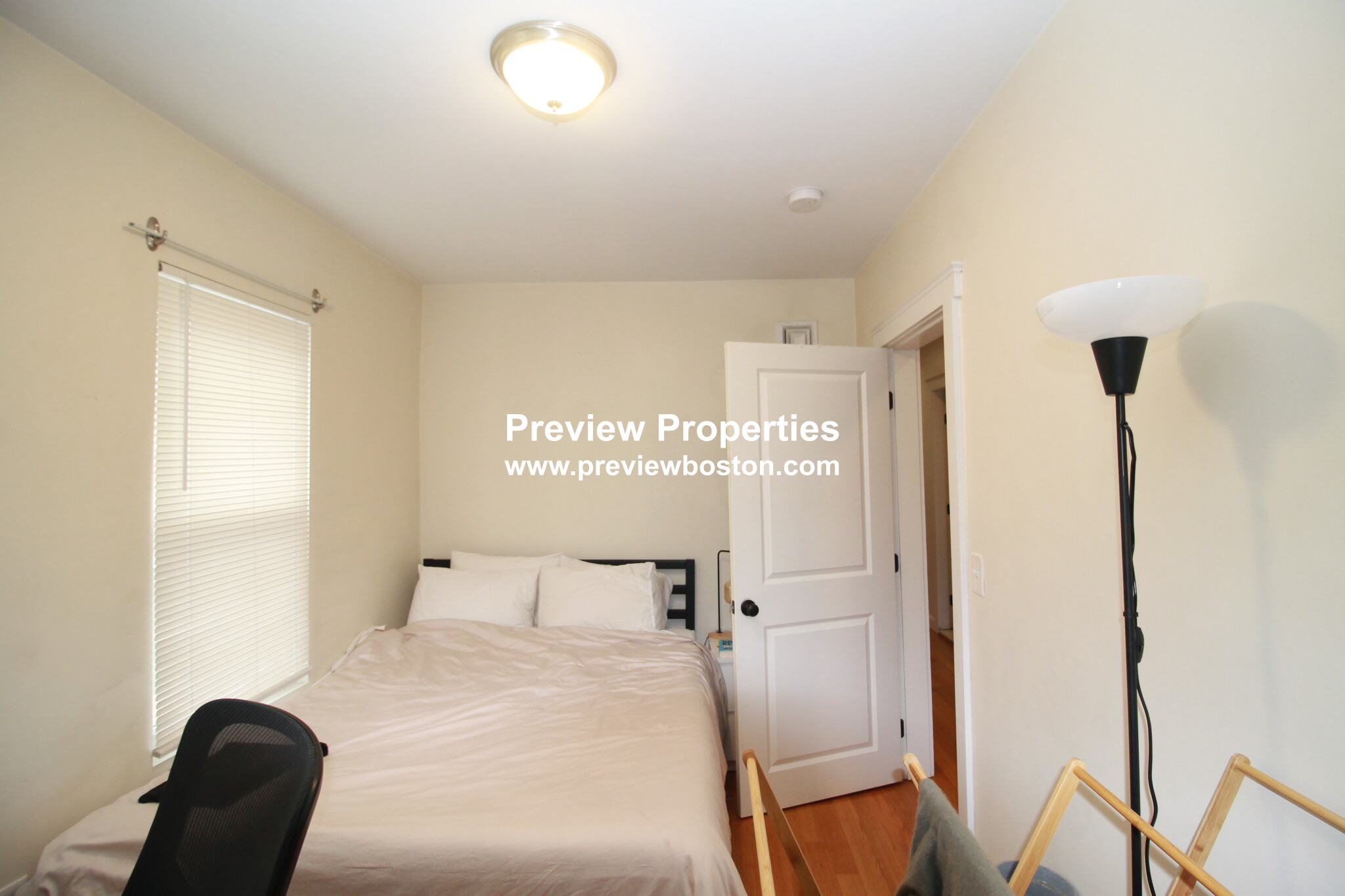 4 bed, 2 bath apartment for rent at 21-23 Weitz St Unit 3P, Allston — photo 13 of 18
