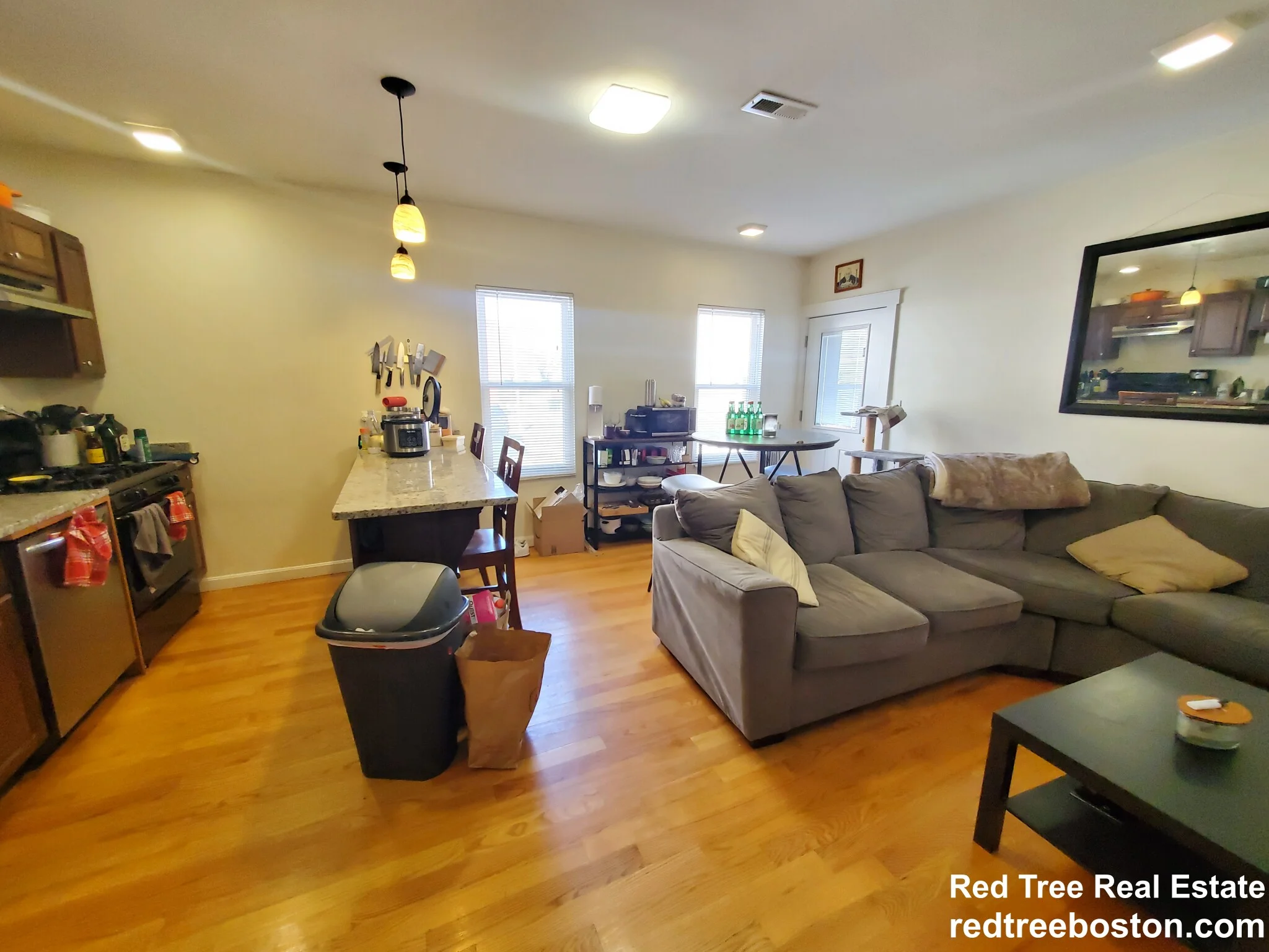 4 bed, 2 bath apartment for rent at 21 Allston St Unit 1, Allston — photo 4 of 17