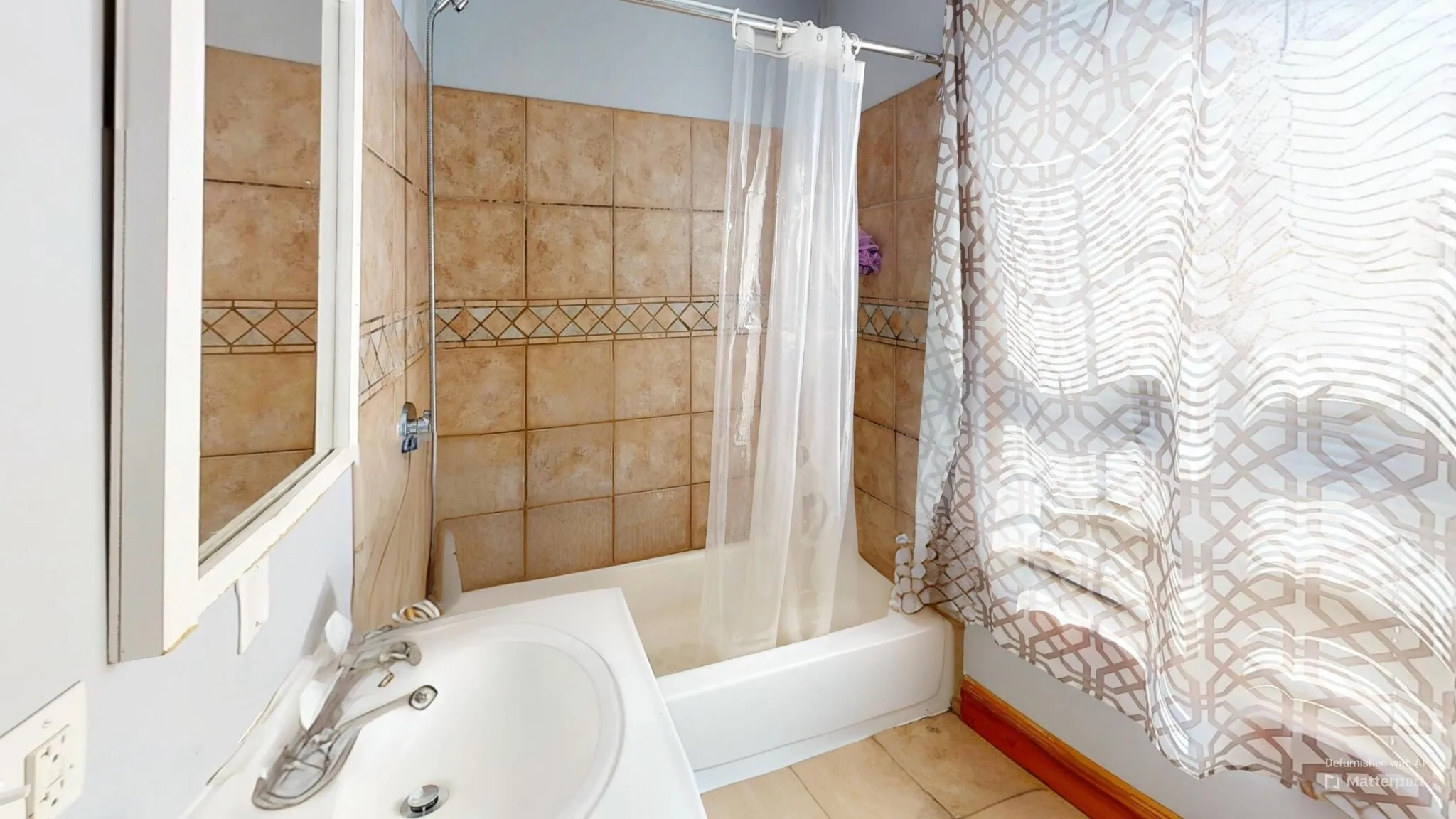 4 bed, 2 bath apartment for rent at 21 Alpine St Unit 2, Roxbury — photo 13 of 15