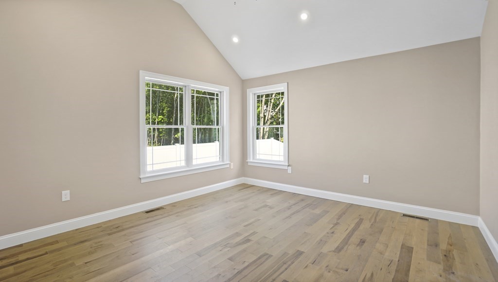 4 bed, 3 bath apartment for rent at 21 Arbor Ct Unit 21, East Walpole — photo 11 of 22