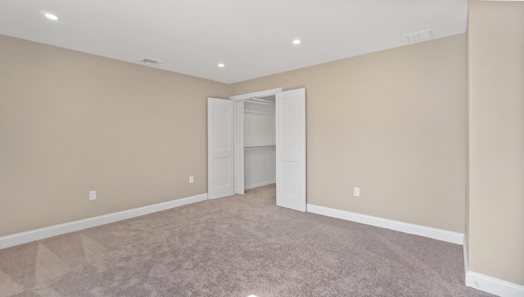 4 bed, 3 bath apartment for rent at 21 Arbor Ct Unit 21, East Walpole — photo 15 of 22