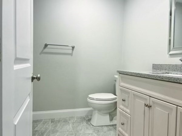 4 bed, 3 bath apartment for rent at 21 Arbor Ct Unit 21, East Walpole — photo 20 of 22