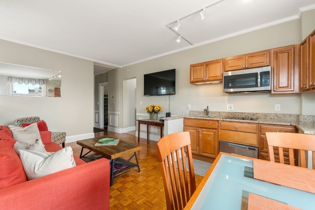 1 bed, 1 bath apartment for rent at 21 Beacon St Unit 10E, Boston Downtown — photo 7 of 24