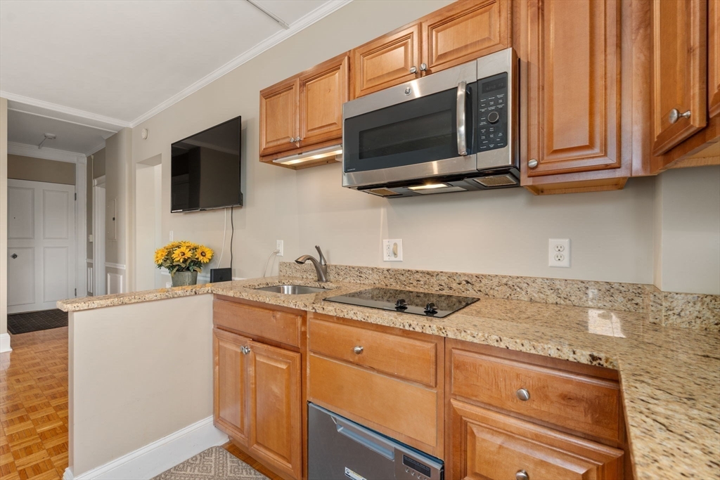 1 bed, 1 bath apartment for rent at 21 Beacon St Unit 10E, Boston Downtown — photo 4 of 24