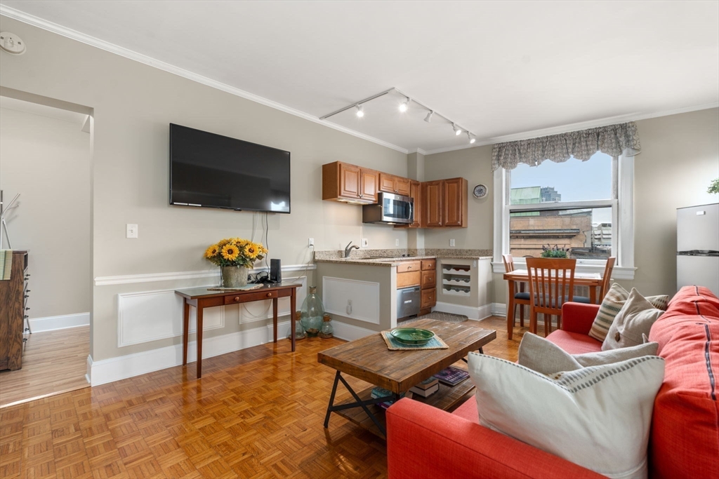 1 bed, 1 bath apartment for rent at 21 Beacon St Unit 10E, Boston Downtown — photo 6 of 24