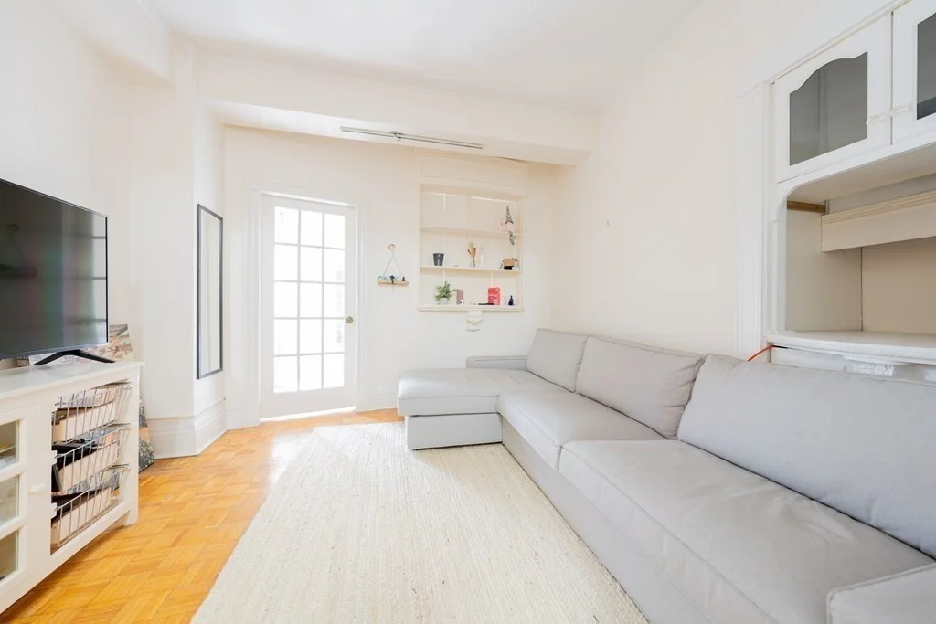 1 bed, 1 bath apartment for rent at 21 Beacon St Unit 2G, Beacon Hill — photo 10 of 13