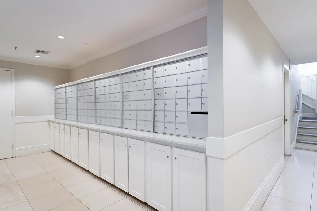1 bed, 1 bath apartment for rent at 21 Beacon St Unit 2G, Beacon Hill — photo 3 of 13