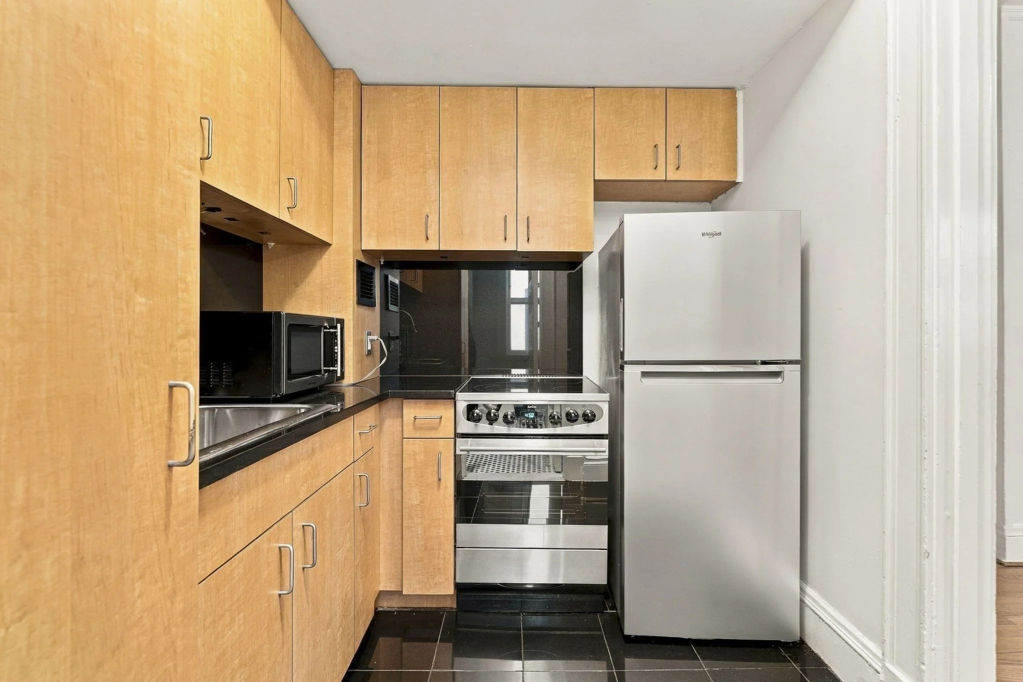 1 bed, 1 bath apartment for rent at 21 Beacon St Unit 3D, Boston Downtown — photo 4 of 10