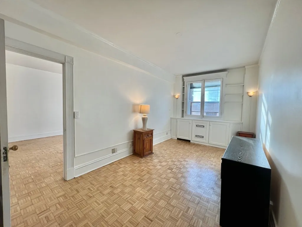1 bed, 1 bath apartment for rent at 21 Beacon St Unit 6T, Boston Downtown — photo 9 of 28