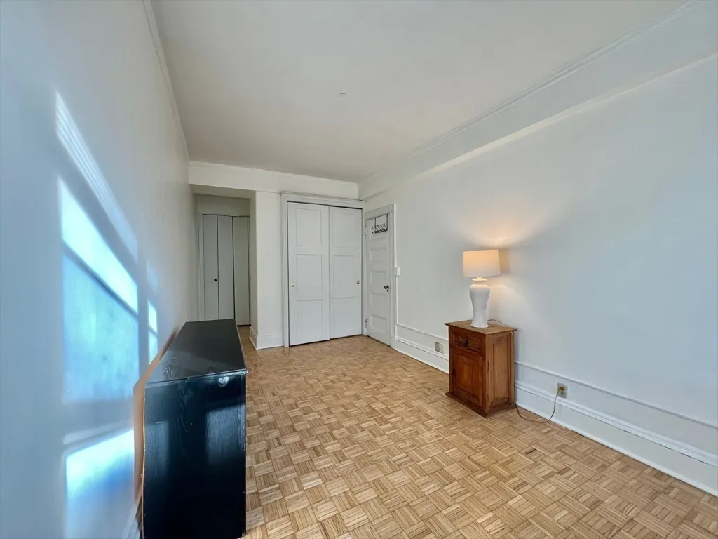 1 bed, 1 bath apartment for rent at 21 Beacon St Unit 6T, Boston Downtown — photo 10 of 28