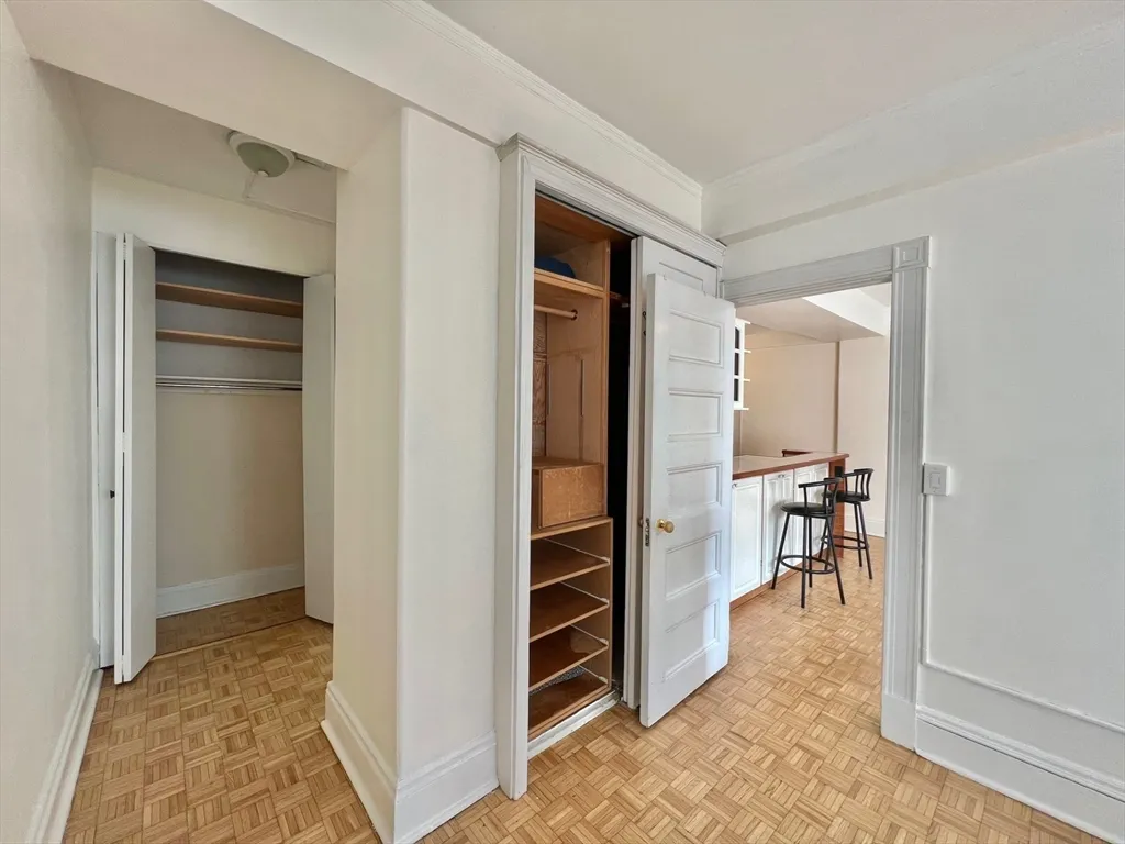 1 bed, 1 bath apartment for rent at 21 Beacon St Unit 6T, Boston Downtown — photo 12 of 28